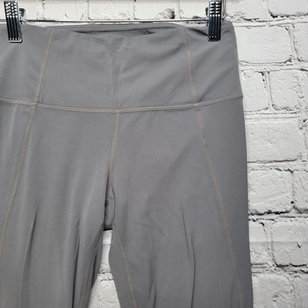 Athleta Colorblock Salutation Tight 7/8 Leggings Mid-Rise Gray Size S - Picture 6 of 15